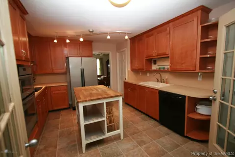 116 Devonshire Dr, Williamsburg, VA 23188 photo 2