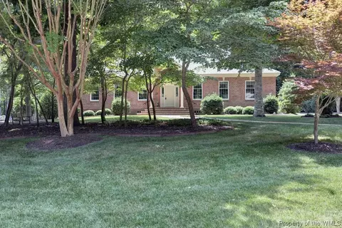 236 Yorkshire Dr, Williamsburg, VA 23185 photo 1