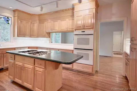 236 Yorkshire Dr, Williamsburg, VA 23185 photo 13