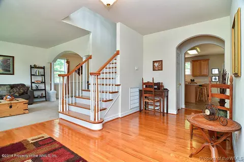 104 Sloop Ct, Williamsburg, VA 23185 photo 3