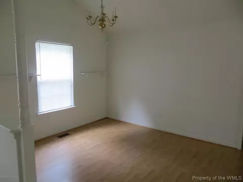 1124 W Riverside Dr, Lanexa, VA 23089 photo 7