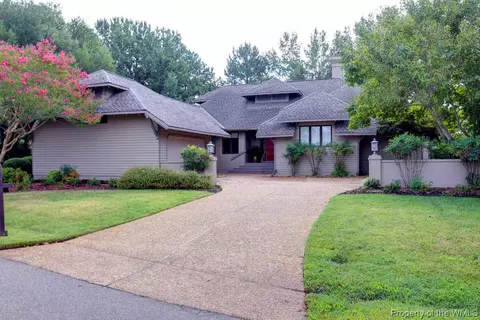401 Frances Thacker, Williamsburg, VA 23185 photo 1
