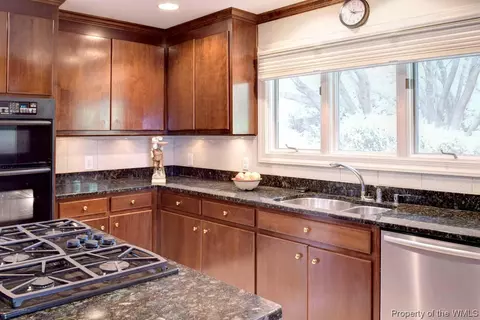 401 Frances Thacker, Williamsburg, VA 23185 photo 15