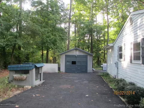 5010 Laurel Ln, Lanexa, VA 23089 photo 9