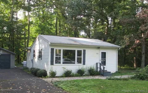 5010 Laurel Ln, Lanexa, VA 23089 photo 1