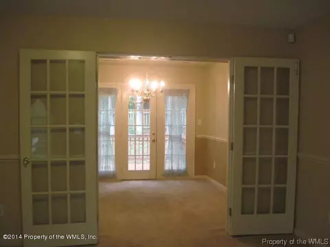 102 Patrick Henry Dr, Williamsburg, VA 23185 photo 9