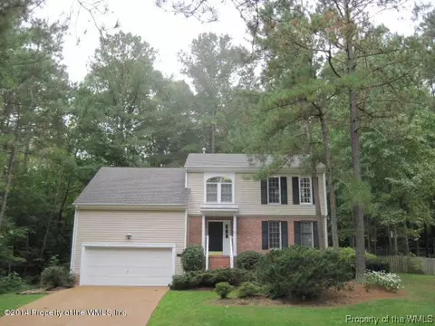102 Patrick Henry Dr, Williamsburg, VA 23185 photo 1