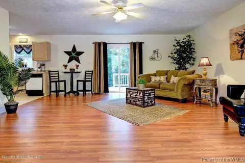 7201 Otey Dr, Lanexa, VA 23089 photo 3