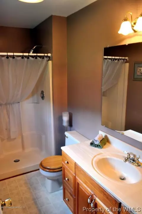 105 Nice Dr, Williamsburg, VA 23188 photo 13