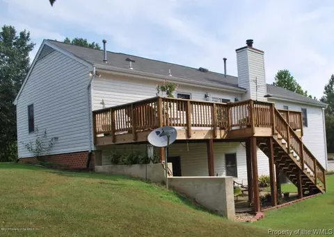 105 Nice Dr, Williamsburg, VA 23188 photo 3