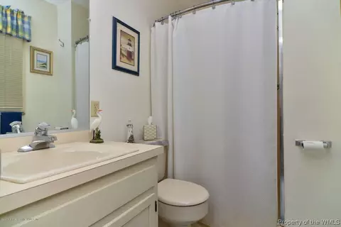 250 E Queens Dr, Williamsburg, VA 23185 photo 20