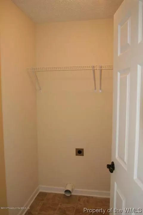 411 Roane Dr, Hampton, VA 23669 photo 12
