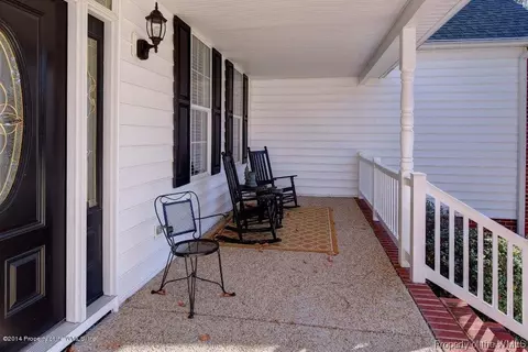 15730 River Bend Trl, Lanexa, VA 23089 photo 3