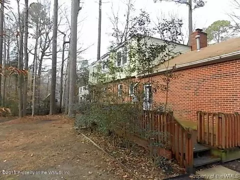 105 Fall E, Williamsburg, VA 23188 photo 32