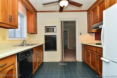 208 Thomas Nelson Ln, Williamsburg, VA 23185 photo 6