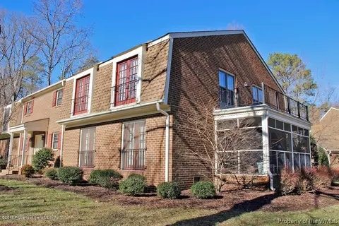 1184 Jamestown Rd #9, Williamsburg, VA 23185 photo 2