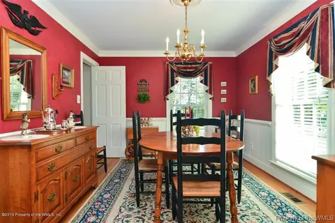 291 E Queens Dr, Williamsburg, VA 23185 photo 9
