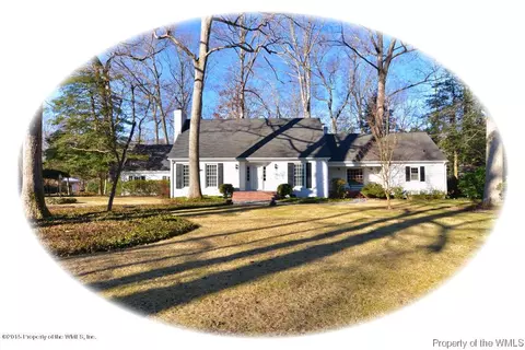 291 E Queens Dr, Williamsburg, VA 23185 photo 1