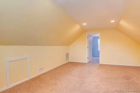 101 Beach Rd, Hampton, VA 23664 photo 20