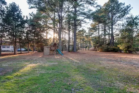 101 Beach Rd, Hampton, VA 23664 photo 25