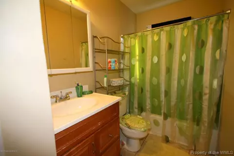 113 Long Bridge Rd, Hampton, VA 23669 photo 9