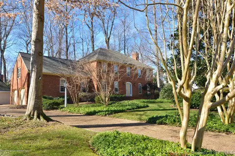128 Thomas Dl, Williamsburg, VA 23185 photo 2