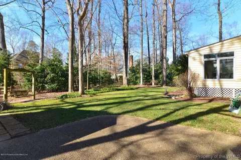 128 Thomas Dl, Williamsburg, VA 23185 photo 27