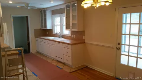 100 Robert Elliffe Rd, Williamsburg, VA 23185 photo 4