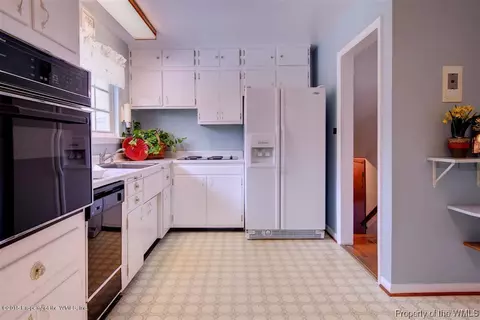103 Willow Dr, Williamsburg, VA 23185 photo 11