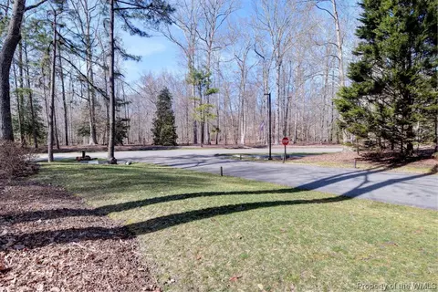 101 Jerdone Rd, Williamsburg, VA 23185 photo 25