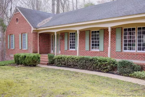 2 Ensigne Spence, Williamsburg, VA 23185 photo 1