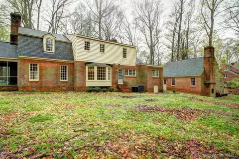 105 Sheriffs Pl, Williamsburg, VA 23185 photo 3