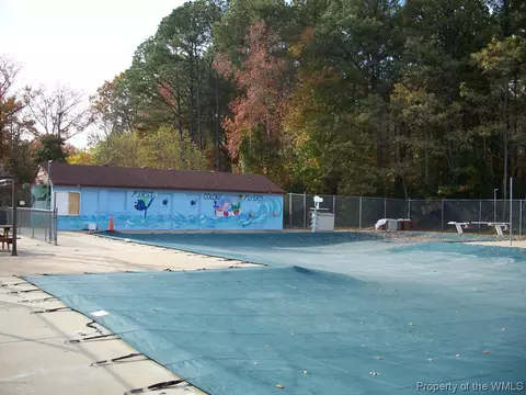 197 The Maine, Williamsburg, VA 23185 photo 40