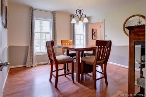 197 The Maine, Williamsburg, VA 23185 photo 9