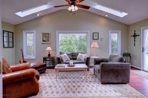 197 The Maine, Williamsburg, VA 23185 photo 15
