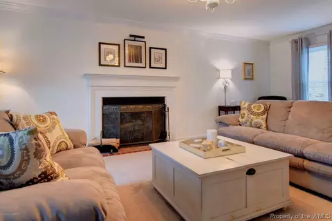 197 The Maine, Williamsburg, VA 23185 photo 7