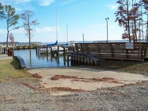 197 The Maine, Williamsburg, VA 23185 photo 33