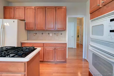 4689 Westhampton, Williamsburg, VA 23188 photo 9