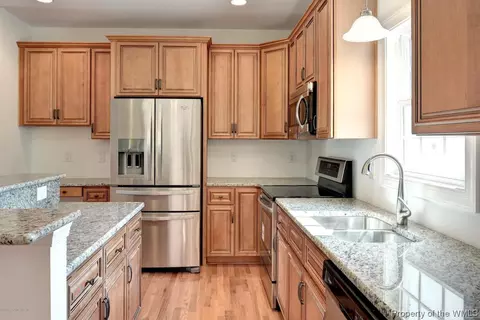 9215 Richmond Rd, Lanexa, VA 23089 photo 4