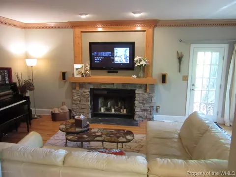 2906 E John Proctor, Williamsburg, VA 23185 photo 4