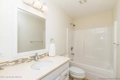 6413 Maple Rd, Quinton, VA 23141 photo 4