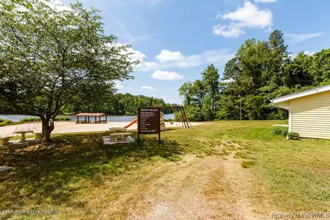 6413 Maple Rd, Quinton, VA 23141 photo 21