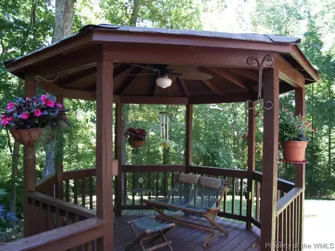 123 Devonshire Dr, Williamsburg, VA 23188 photo 3