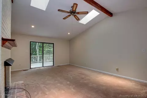 110 Fall E, Williamsburg, VA 23188 photo 5