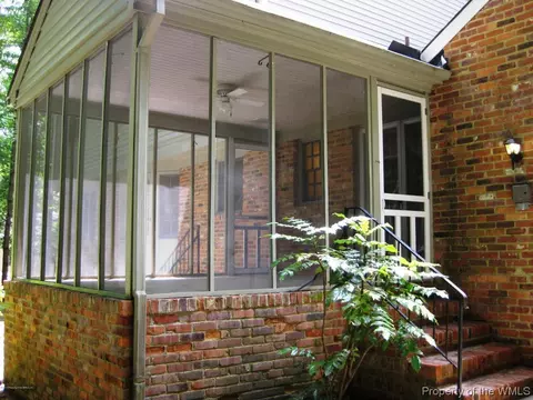 131 Rolfe Rd, Williamsburg, VA 23185 photo 4