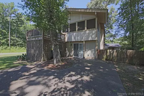 4038 S Riverside Dr, Lanexa, VA 23089 photo 1