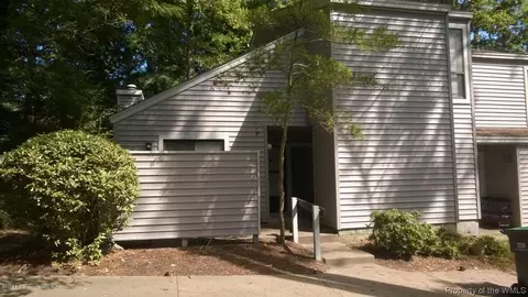 64 Summer E, Williamsburg, VA 23188 photo 5