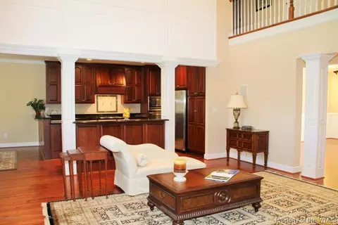132 Killarney, Williamsburg, VA 23188 photo 3