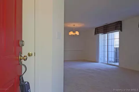 706 Queens Path, Williamsburg, VA 23185 photo 4