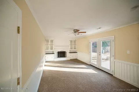 4 Springmeadow Ct, Hampton, VA 23666 photo 8